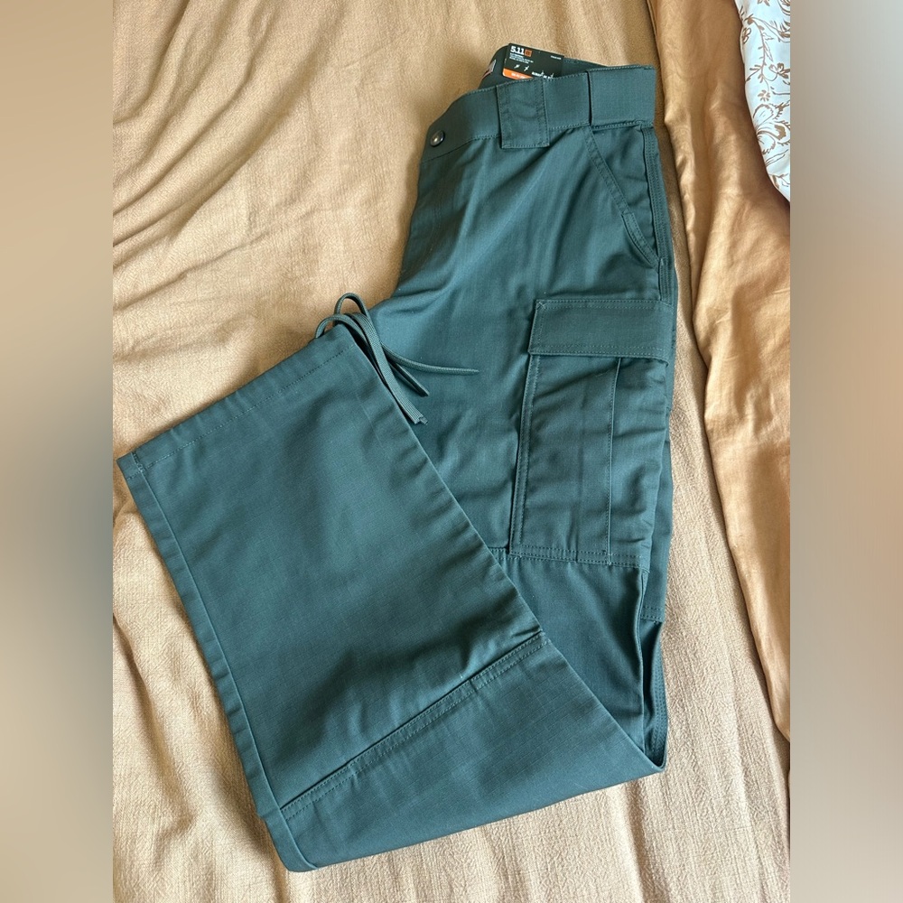 5.11 Women’s TDU Pant NWT
